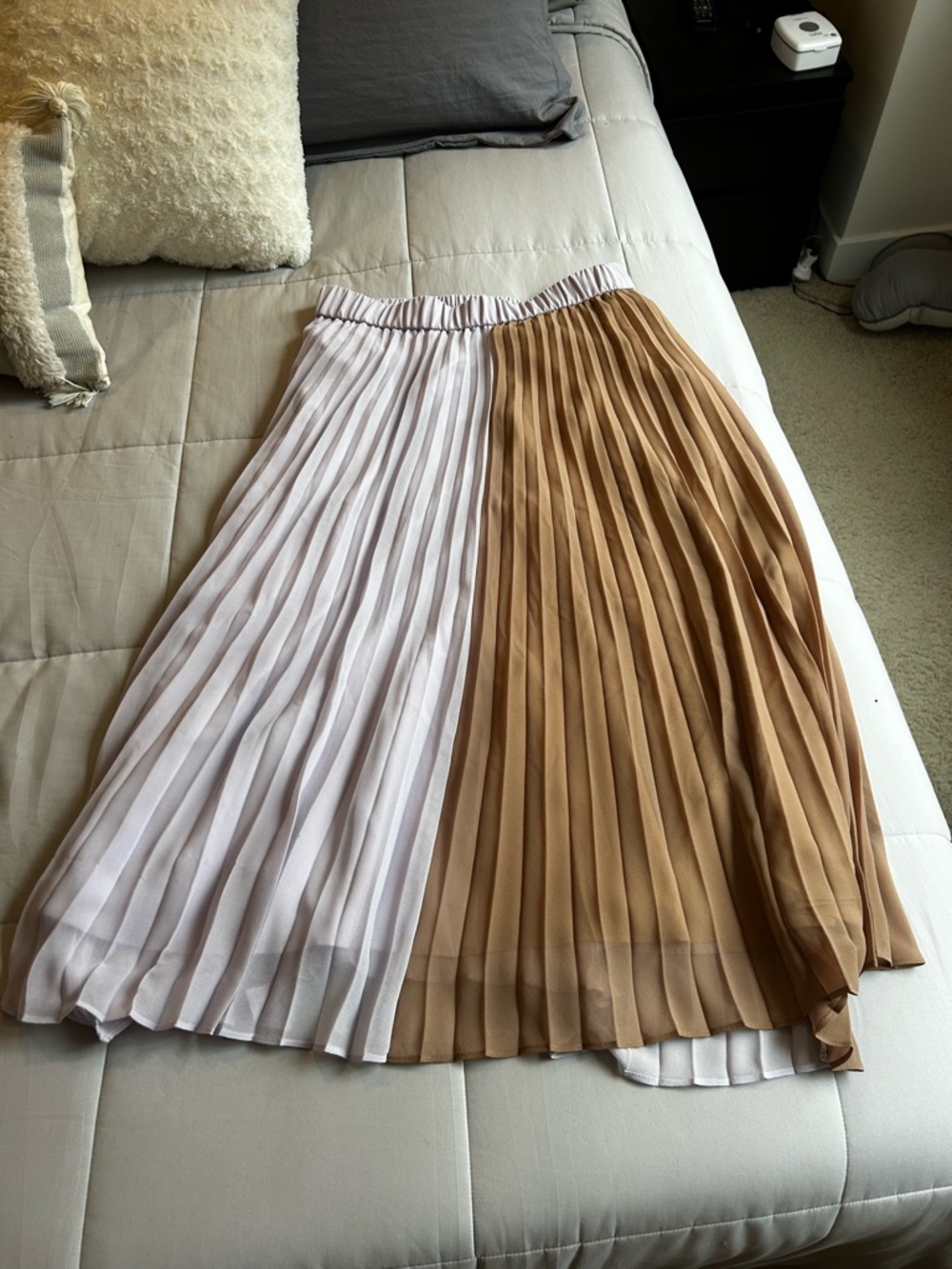 Ann Taylor color block pleated midi skirt sz M EUC